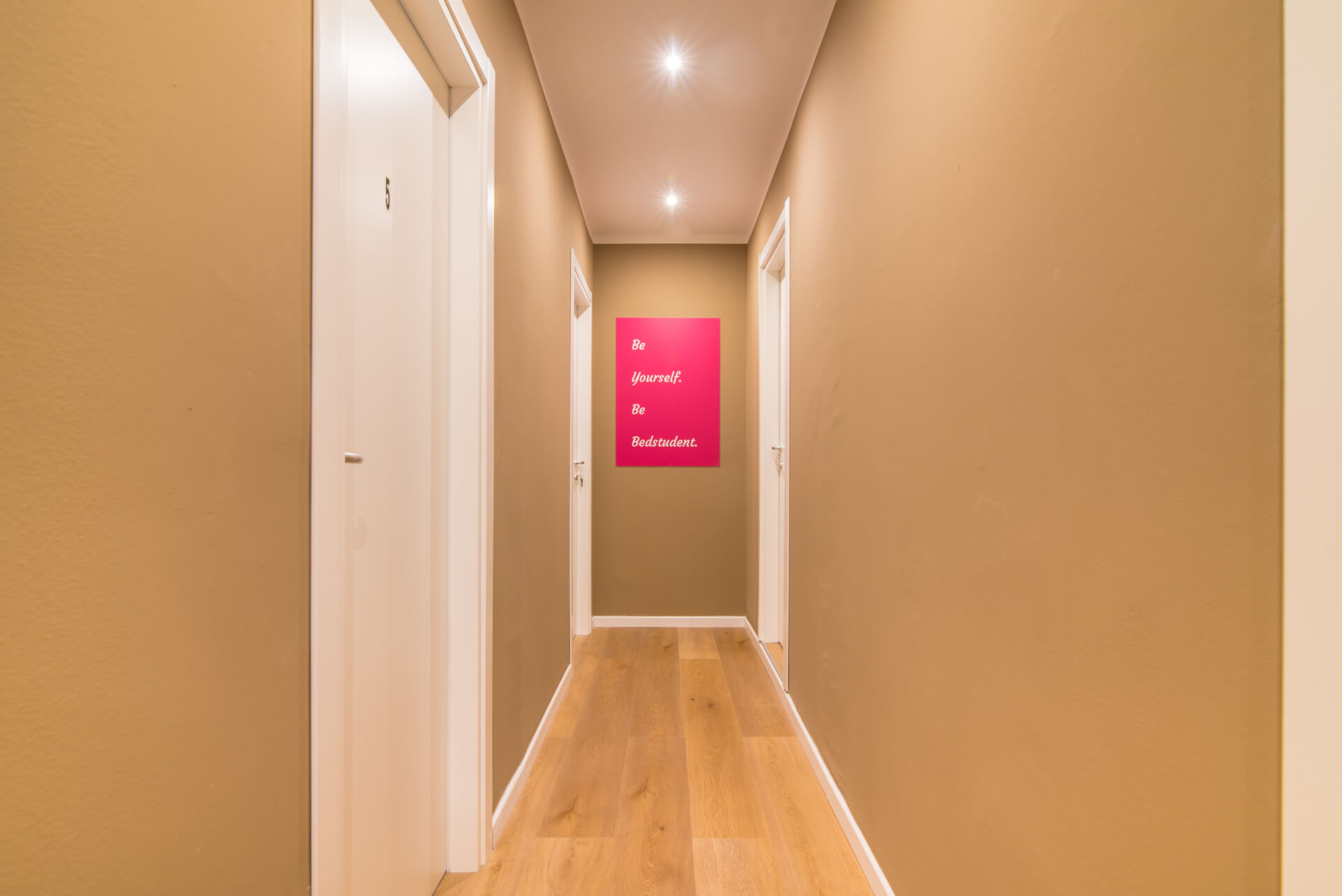 9_Eight Floor Coliving Bedstudent Piazza De Gasperi (12).jpg